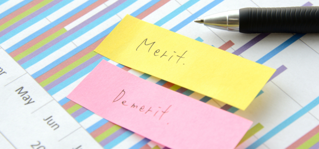 メリット・デメリットを表す画像