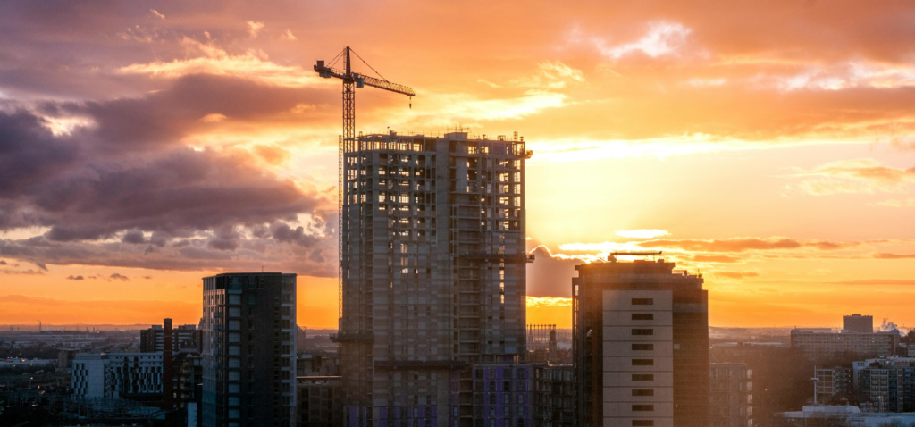 「工務店」と「建設会社」の違いを表す画像