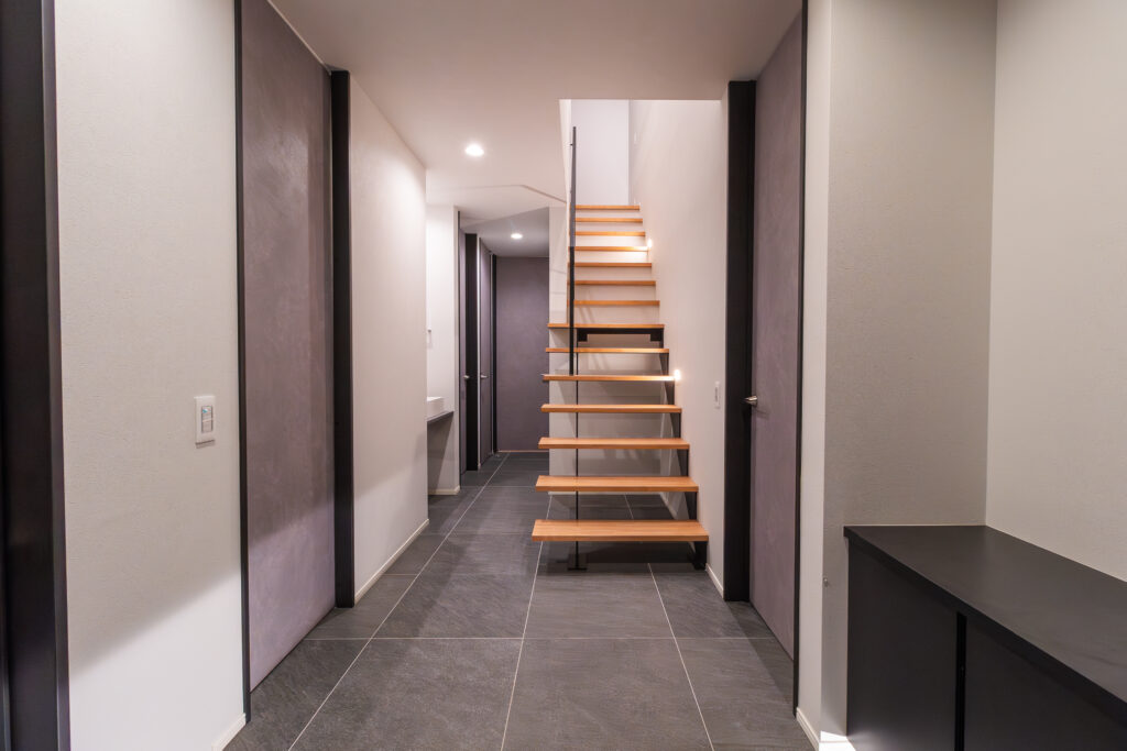 ホテルライクな玄関画像